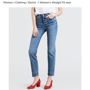 Levie's wedgie jean